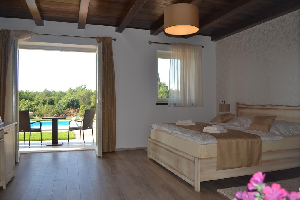 Bed & Breakfast Daniela Veleniki Kamer foto