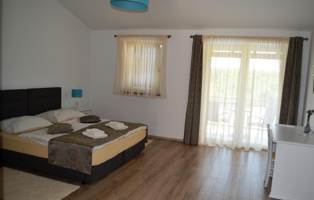 Bed & Breakfast Daniela Veleniki Kamer foto